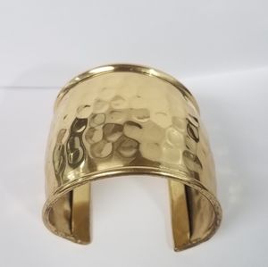 Gold colored cuff